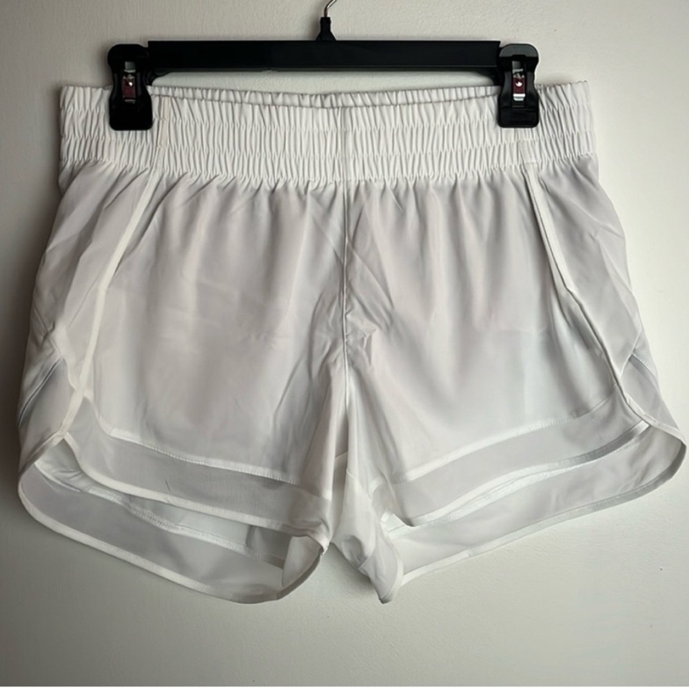 NWOT Athleta Mesh Racer Run Shorts 4” Sz Small